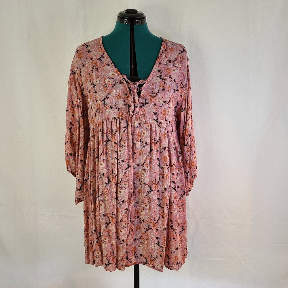 Milumia Women Boho Floral Print Flared Sleeve Vacation Flowy Babydoll Mini Dress